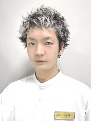 大欠　輝