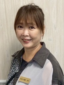 岸峯 洋子