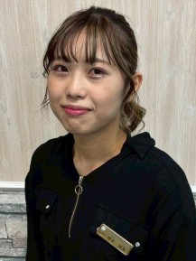 根本 綾香