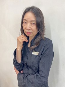 小室 由紀子